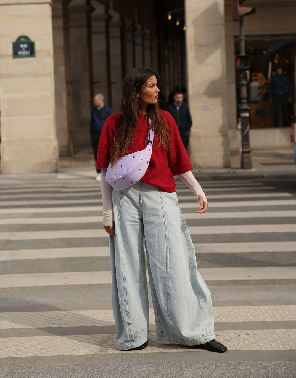 Sac banane adulte puffy violet à cœurs