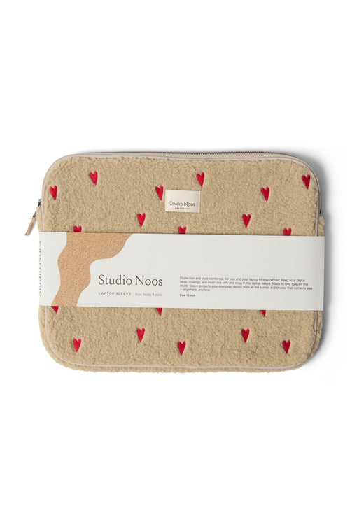 Teddy Laptop Hoes 15 Inch | Ecru Hearts
