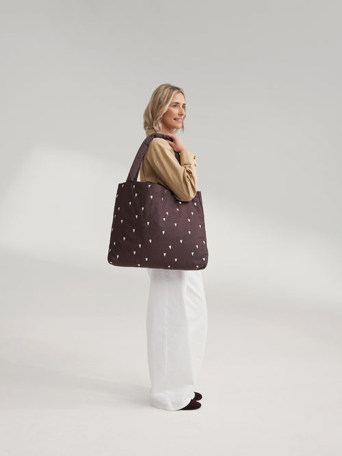 Puffy Mom Bag | Brown Hearts