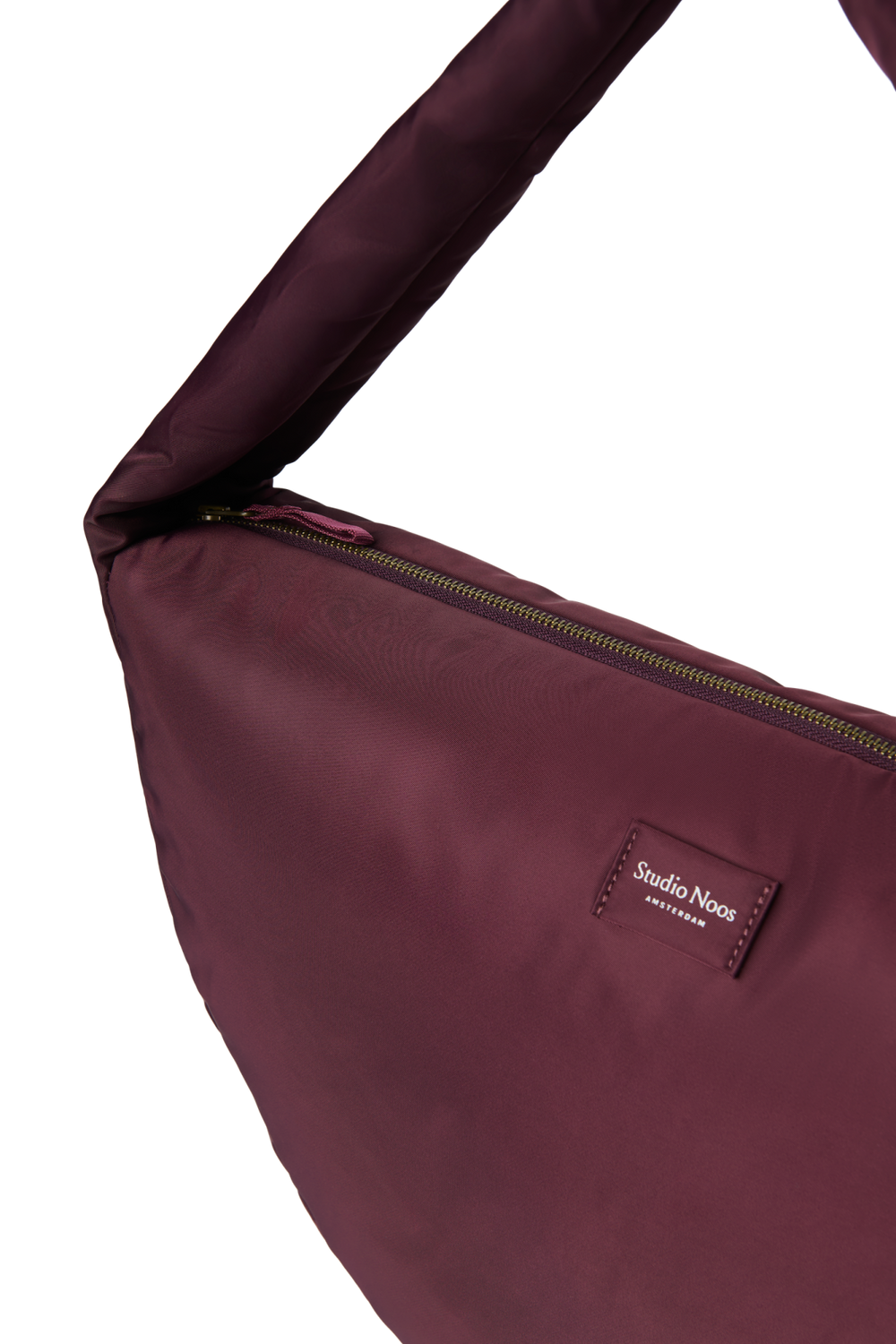 Technical Puffy Cross Body Bag | Burgundy