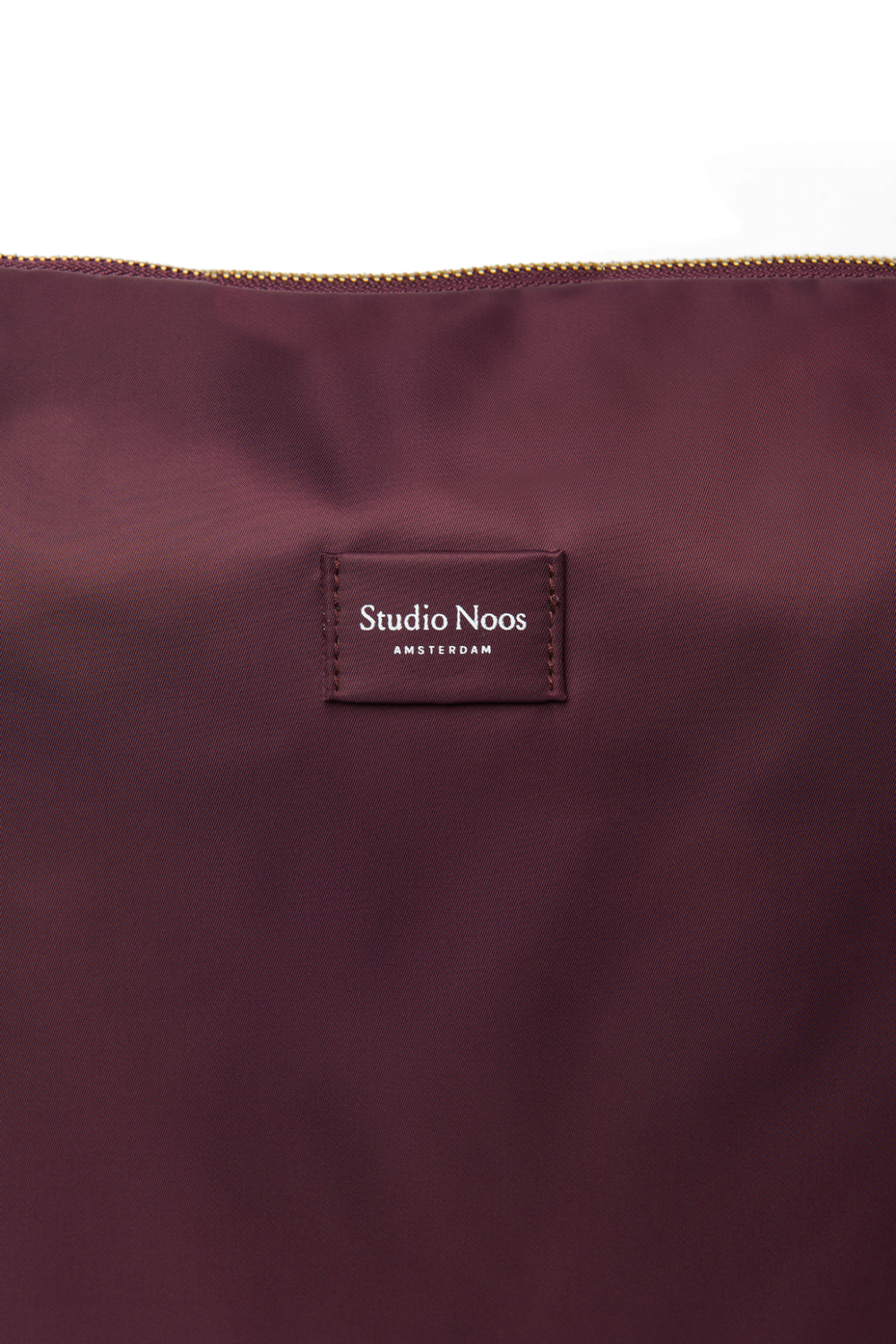 Technical Puffy Diaper Bag | Burgundy