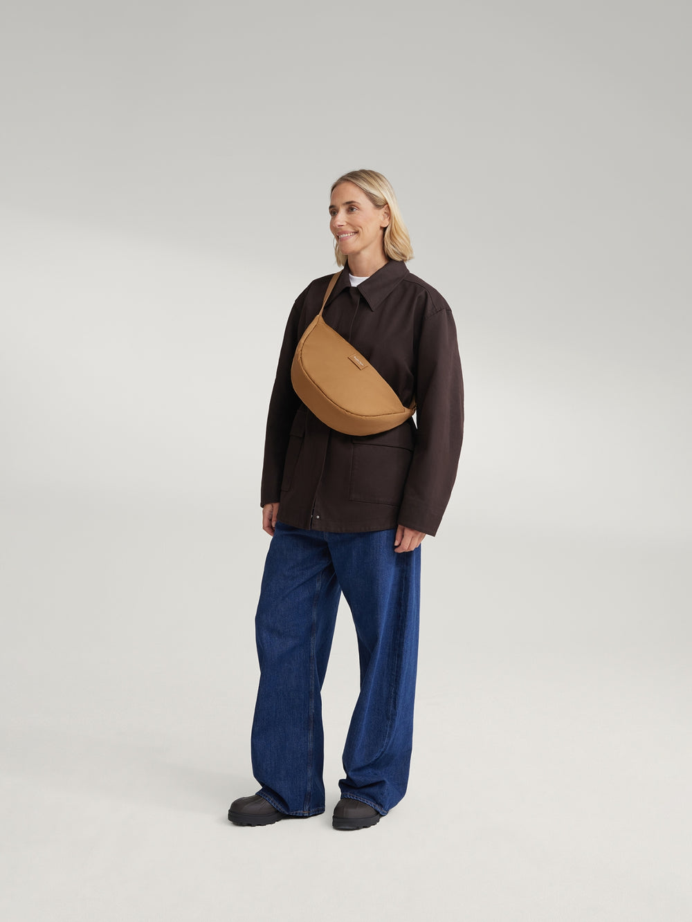 Technical Puffy Adult Fanny Pack | Brown