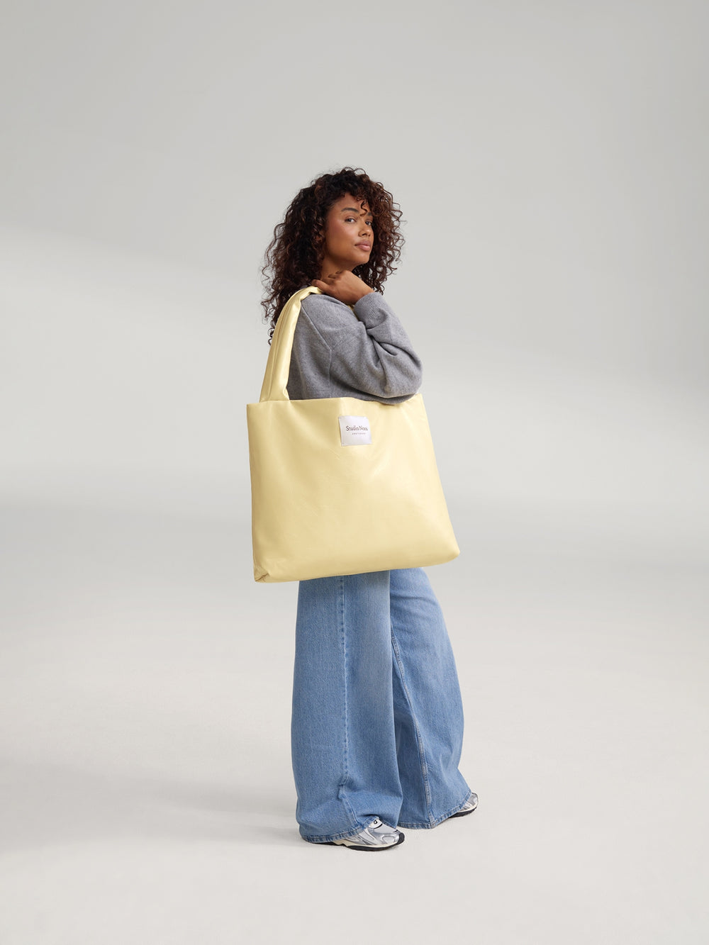 Vegan Leather Mom Bag | Buttergelb