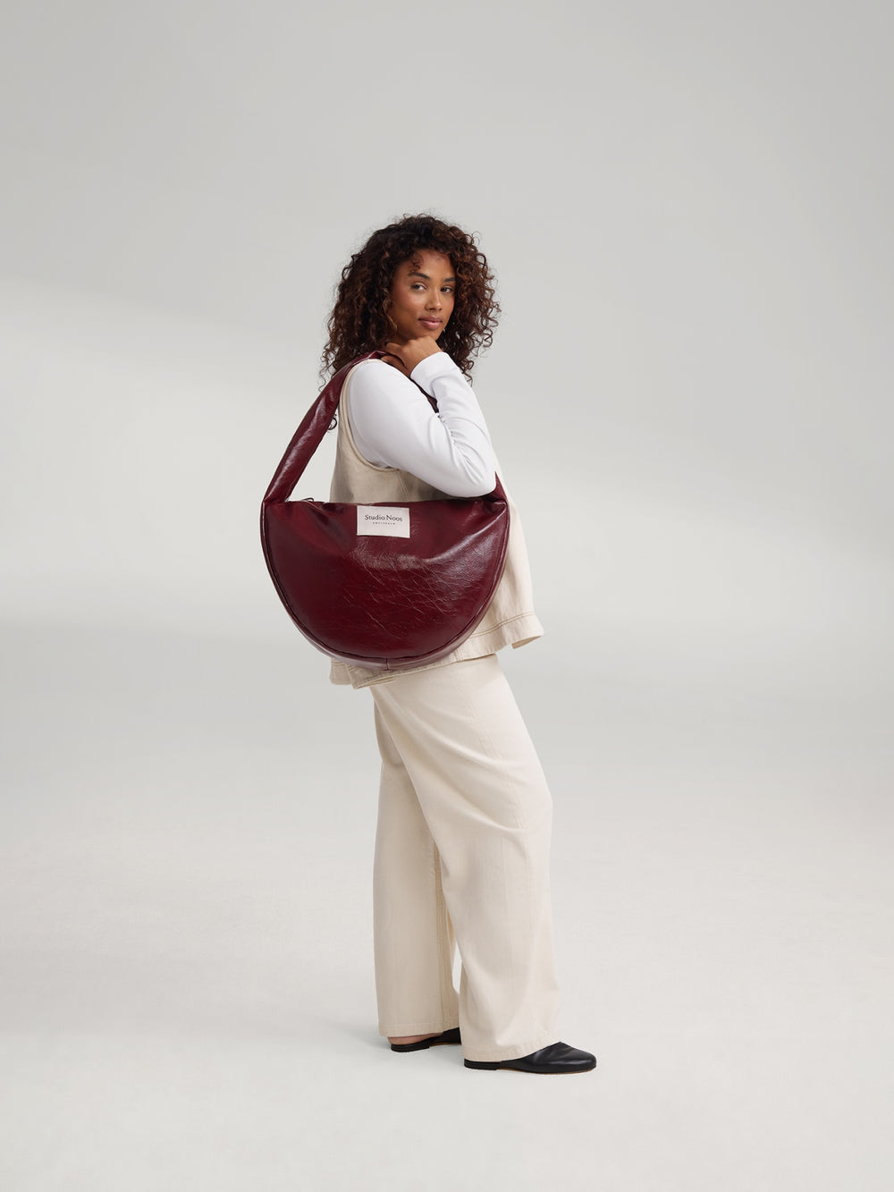 Vegan Leather Umhängetasche | Bordeauxrot