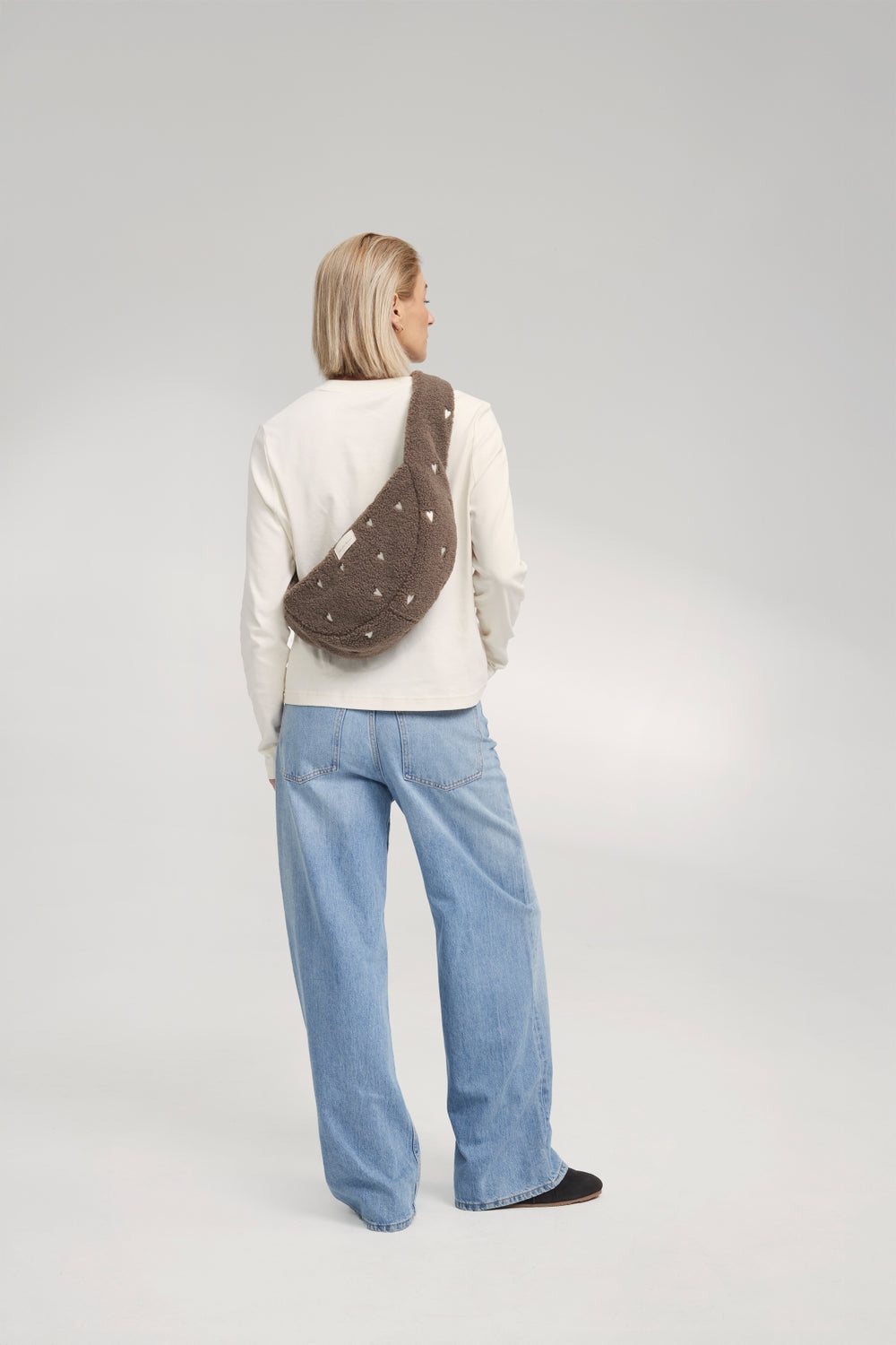 Braune Hearts Teddy Mini-Umhängetasche