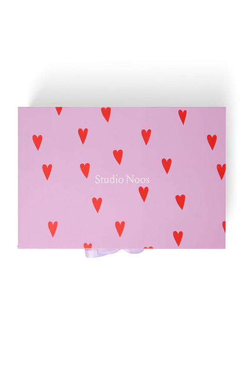 Gift Box M | Purple Hearts