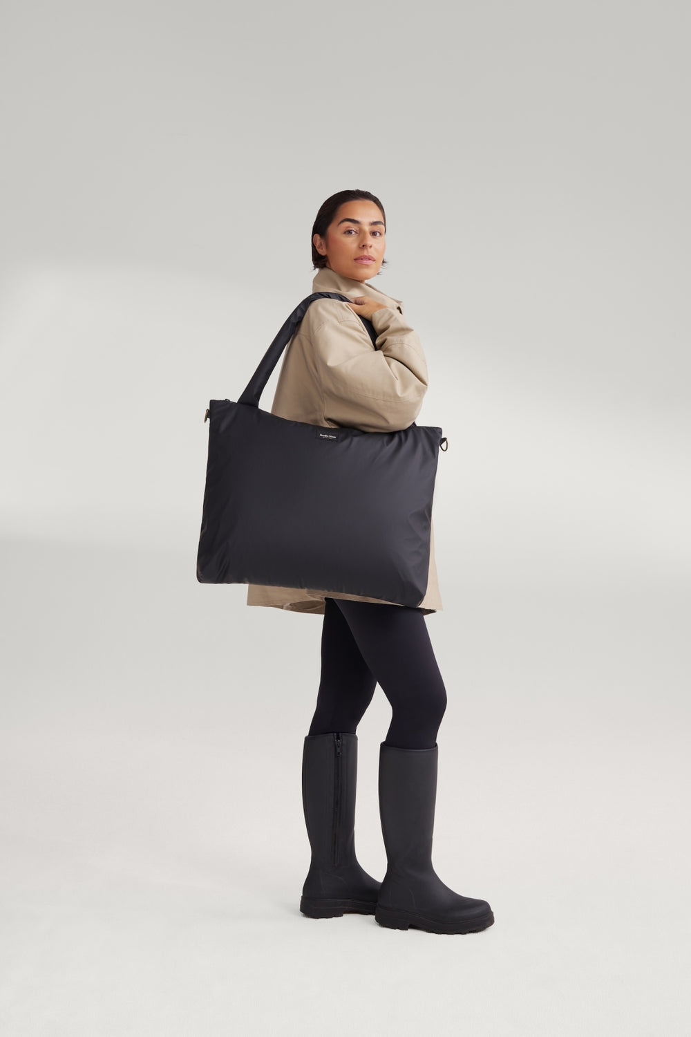 Rain Puffy Diaper Bag | Black