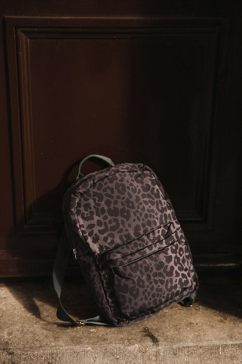 Puffy Midi Sac à dos | Leopard