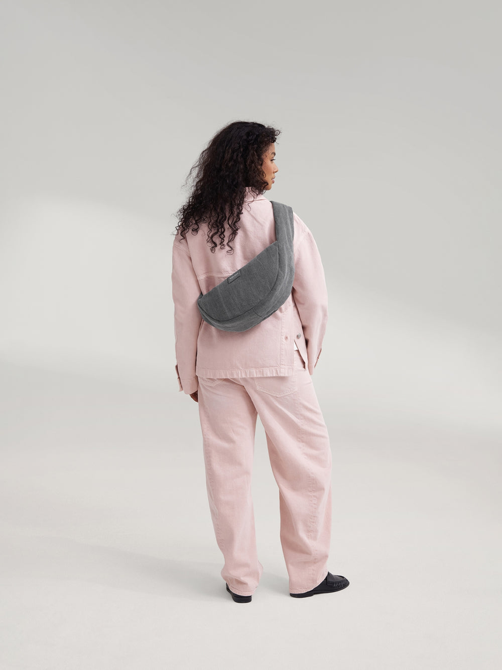 Graue Denim Mini-Umhängetasche