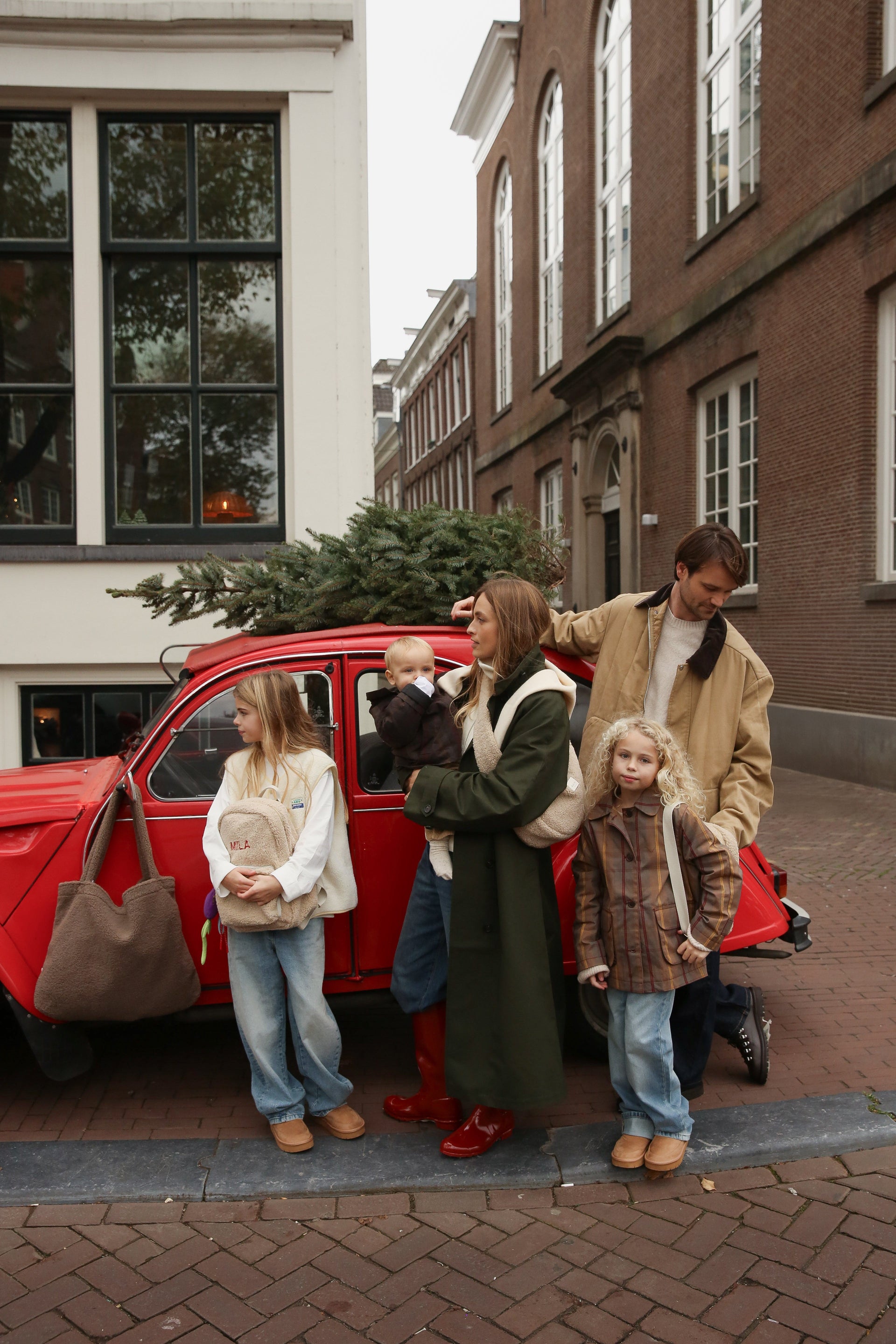 Mom bags & diaper bags