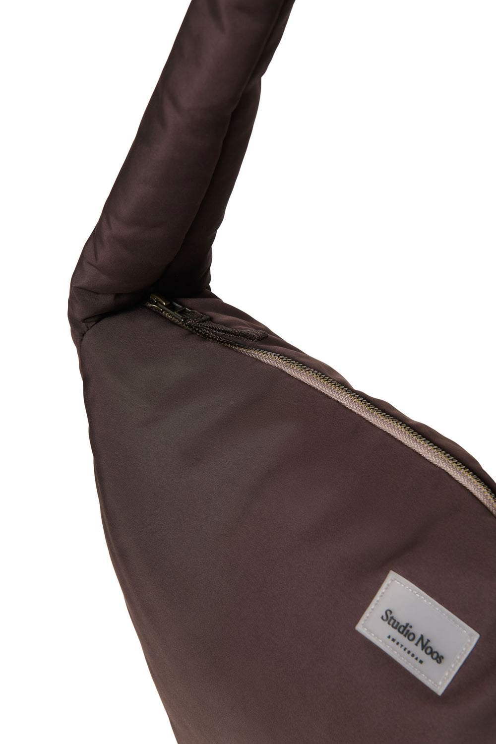 Puffy Cross Body Bag | Brown