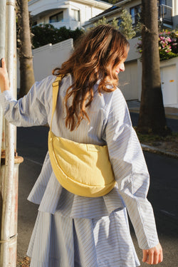 Sac Banane Adulte Puffy Textured Jaune Beurre