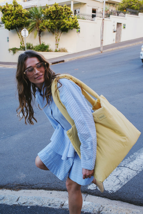 Textured Puffy Mom Bag | Butter Yellow