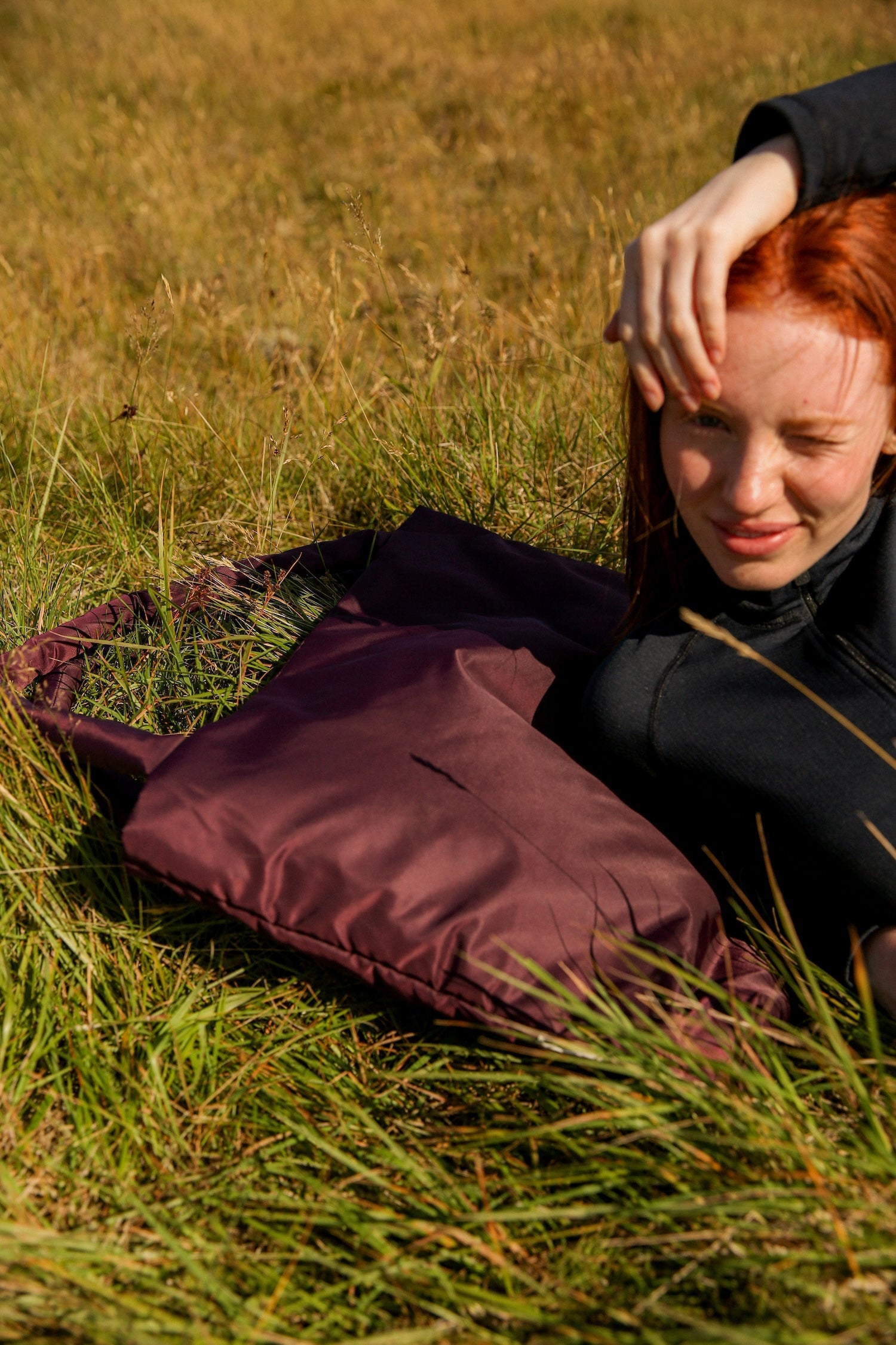 Technical Puffy Mom Bag | Burgundy