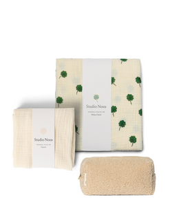 Ecru Newborn Essentials Gift Set 