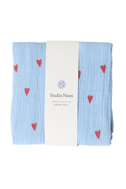 Swaddle Print Large | Light Blue Hearts