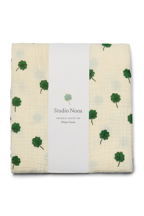 Swaddle Print Large | White Clover