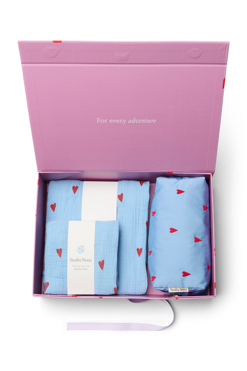 Newborn Essentials Gift Set | Lichtblauwe Hearts