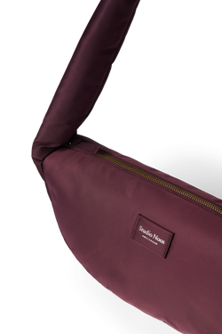 Technical Puffy Mini Cross Body Bag | Burgundy