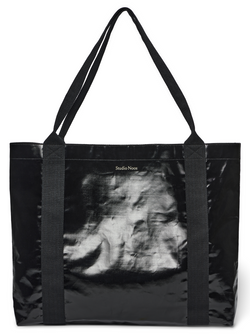 Zwarte Gecoate Mom Bag