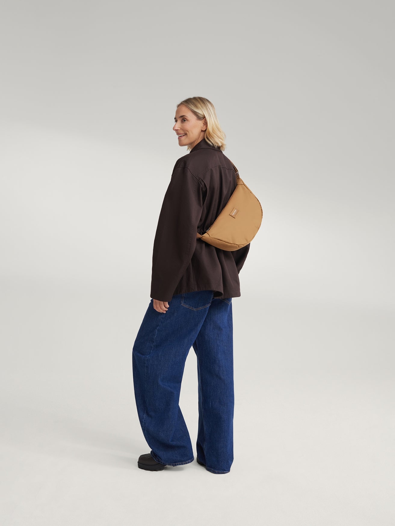 Technical Puffy Adult Fanny Pack | Brown