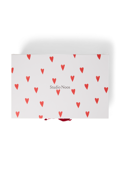 Mom To Be Gift Set | Grey Hearts
