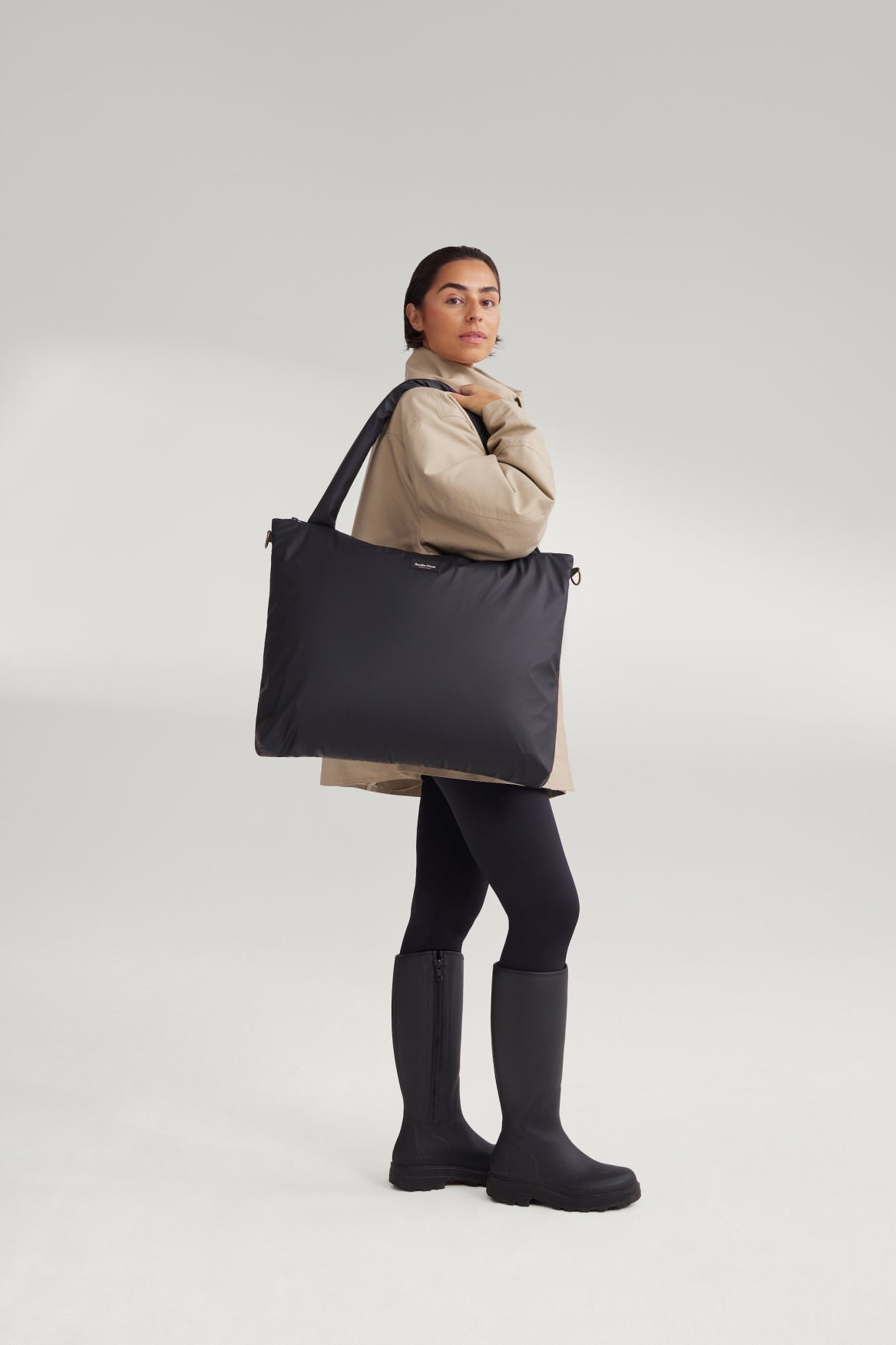 Rain Puffy Diaper Bag | Black