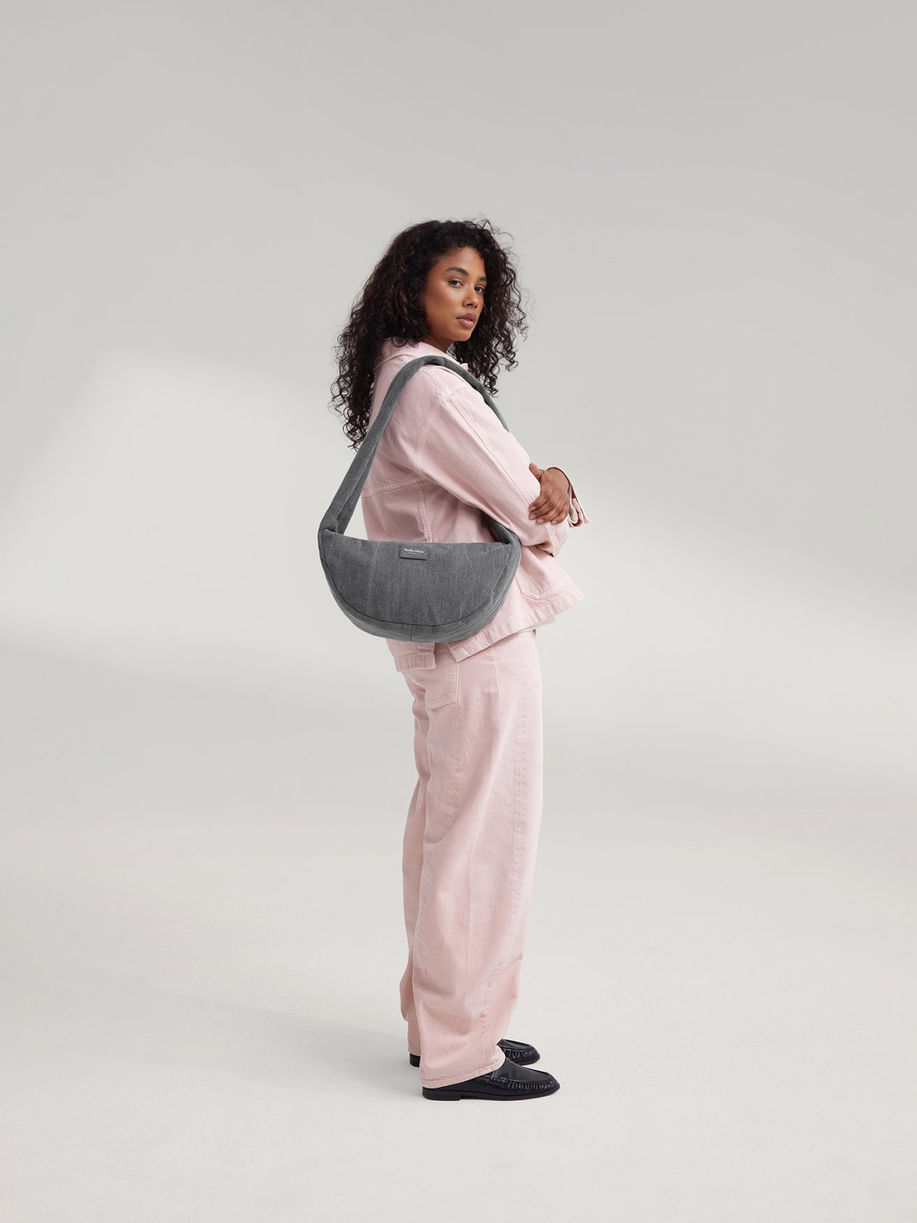 Graue Denim Mini-Umhängetasche
